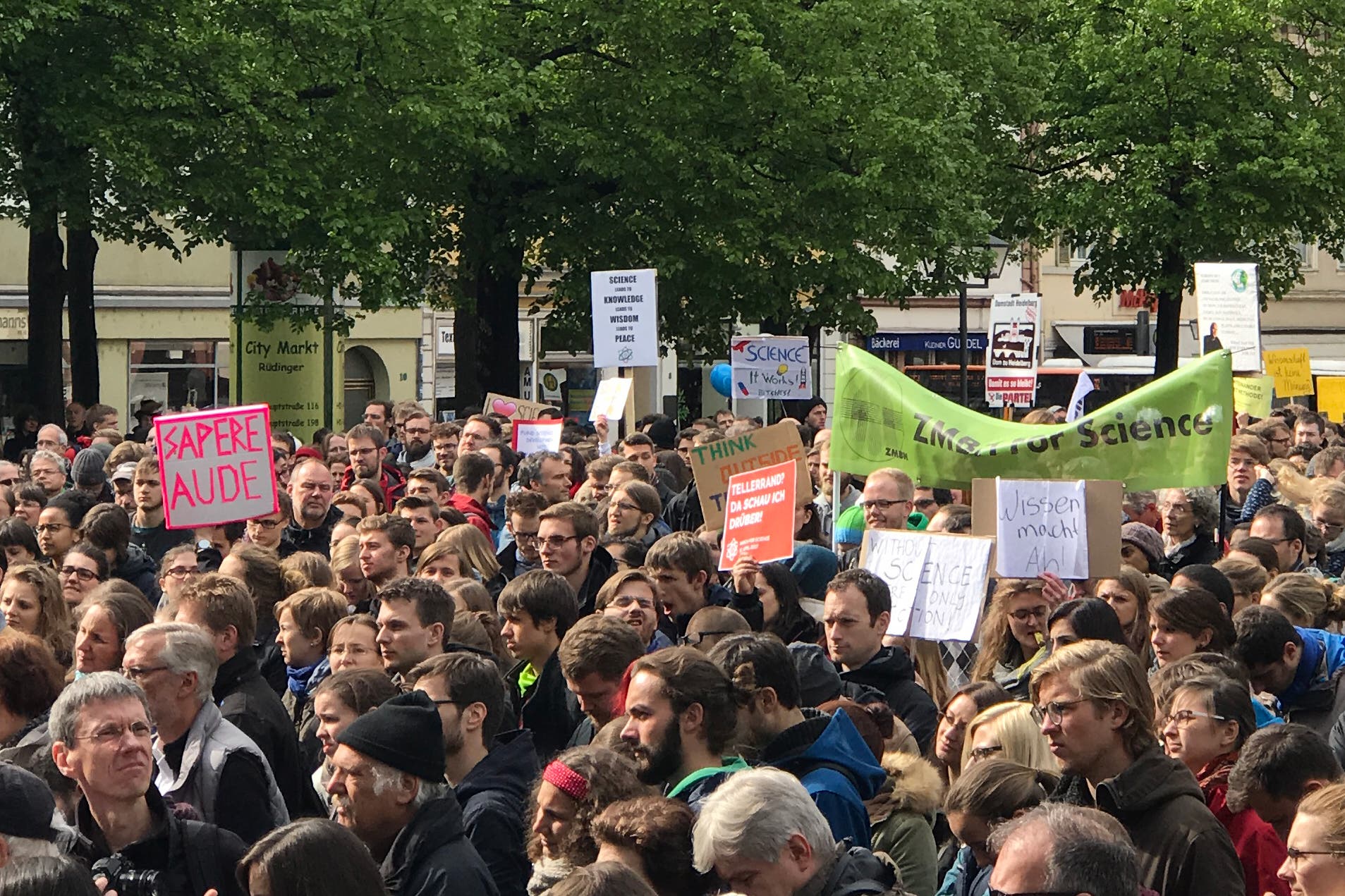 Teilnehmer des Heidelberger March for Science