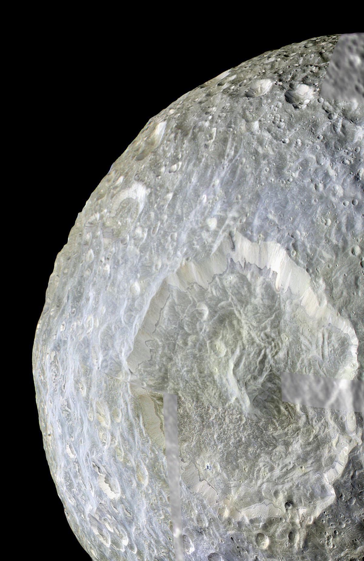Der Krater Herschel auf dem Saturnmond Mimas