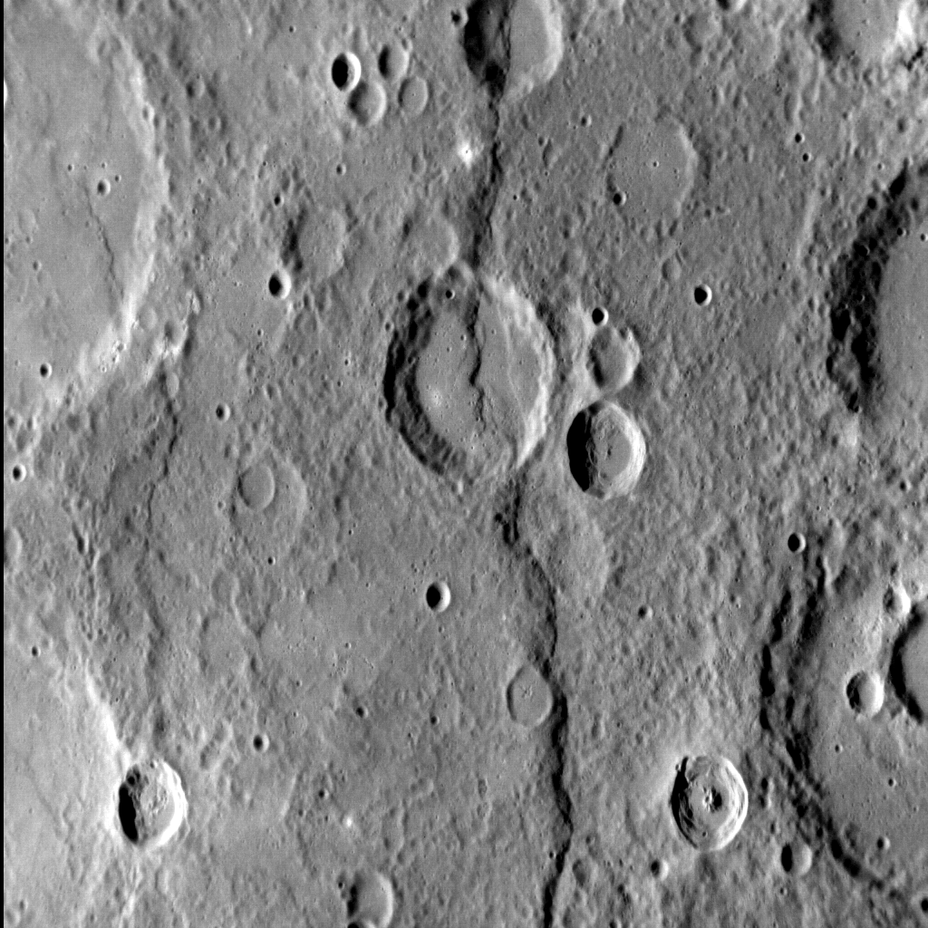 Die Discovery Rupes auf Merkur