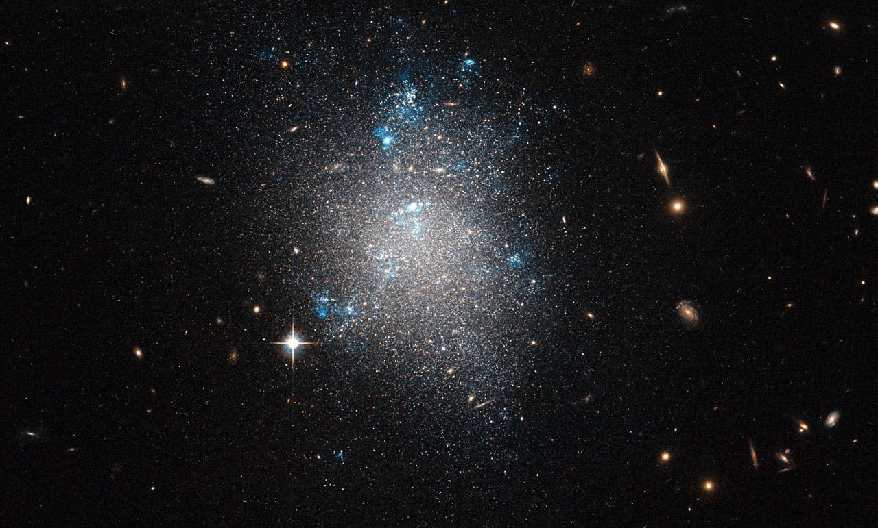 Zwerggalaxie NGC 5477