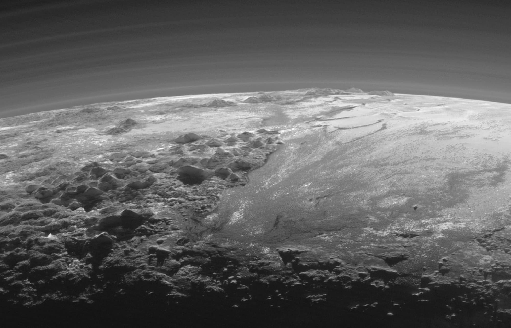 Ausschnitt aus der Pluto-Sichel