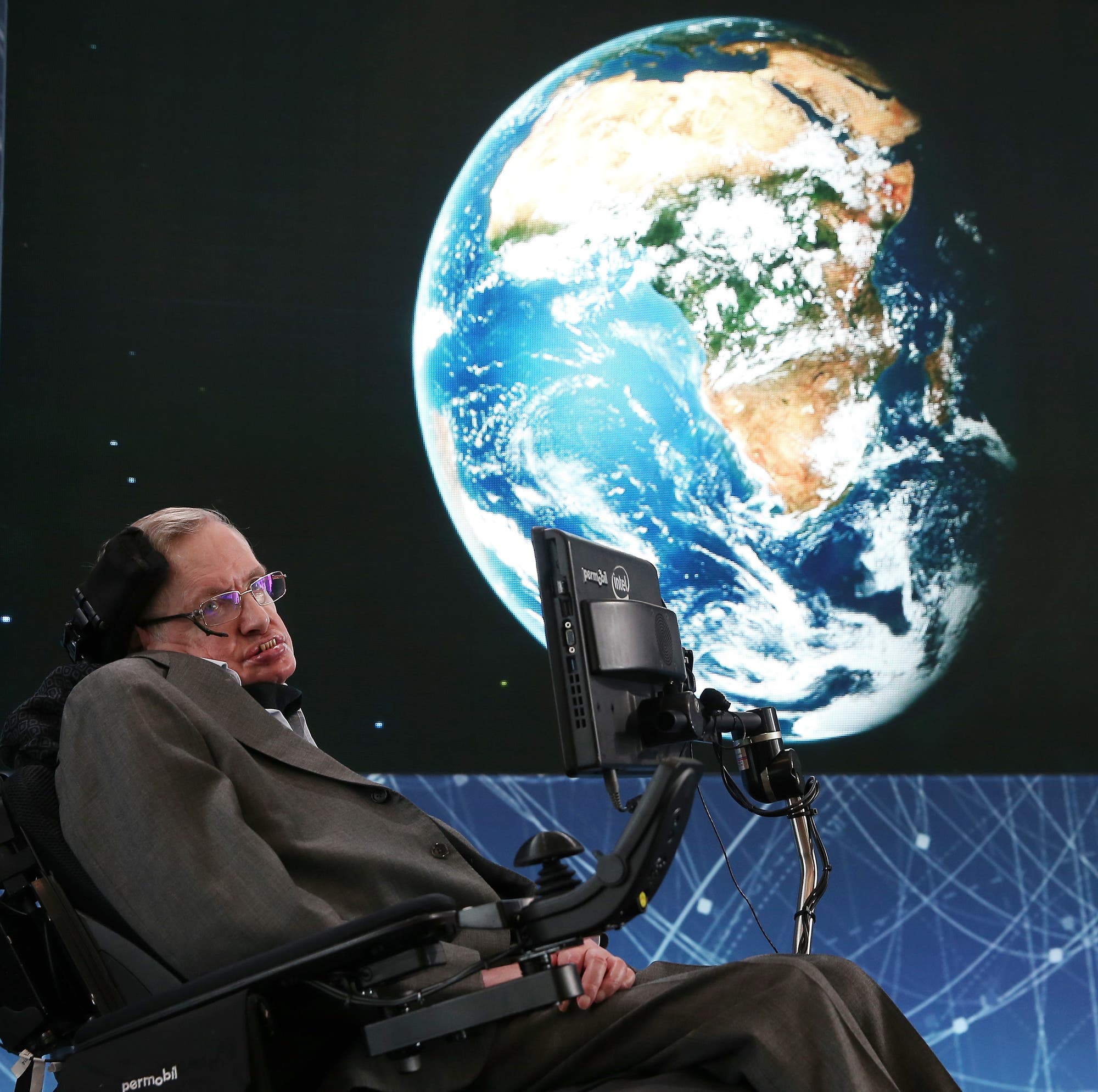 Stephen Hawking – prominentester ALS-Fall – als Redner auf einer Veranstaltung