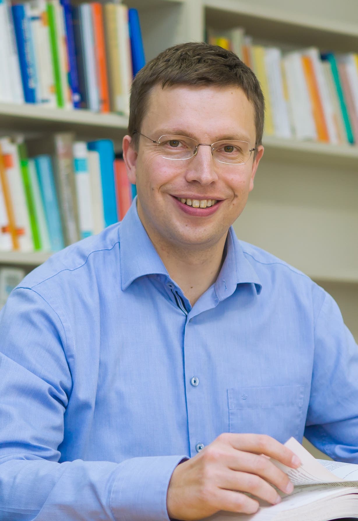 Hannes Zacher (Jahrgang 1979), Professor für Arbeits- und Organisationspsychologie an der Universität Leipzig