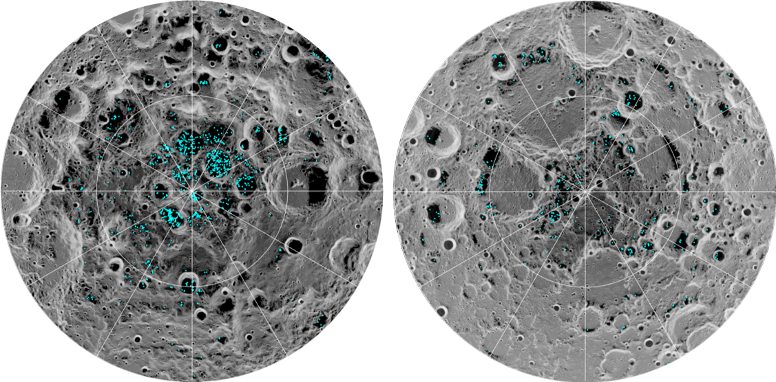 Das Bild zeigt die Verteilung des Oberflächeneises (hellblau) am Südpol (links) und Nordpol (rechts) des Mondes.