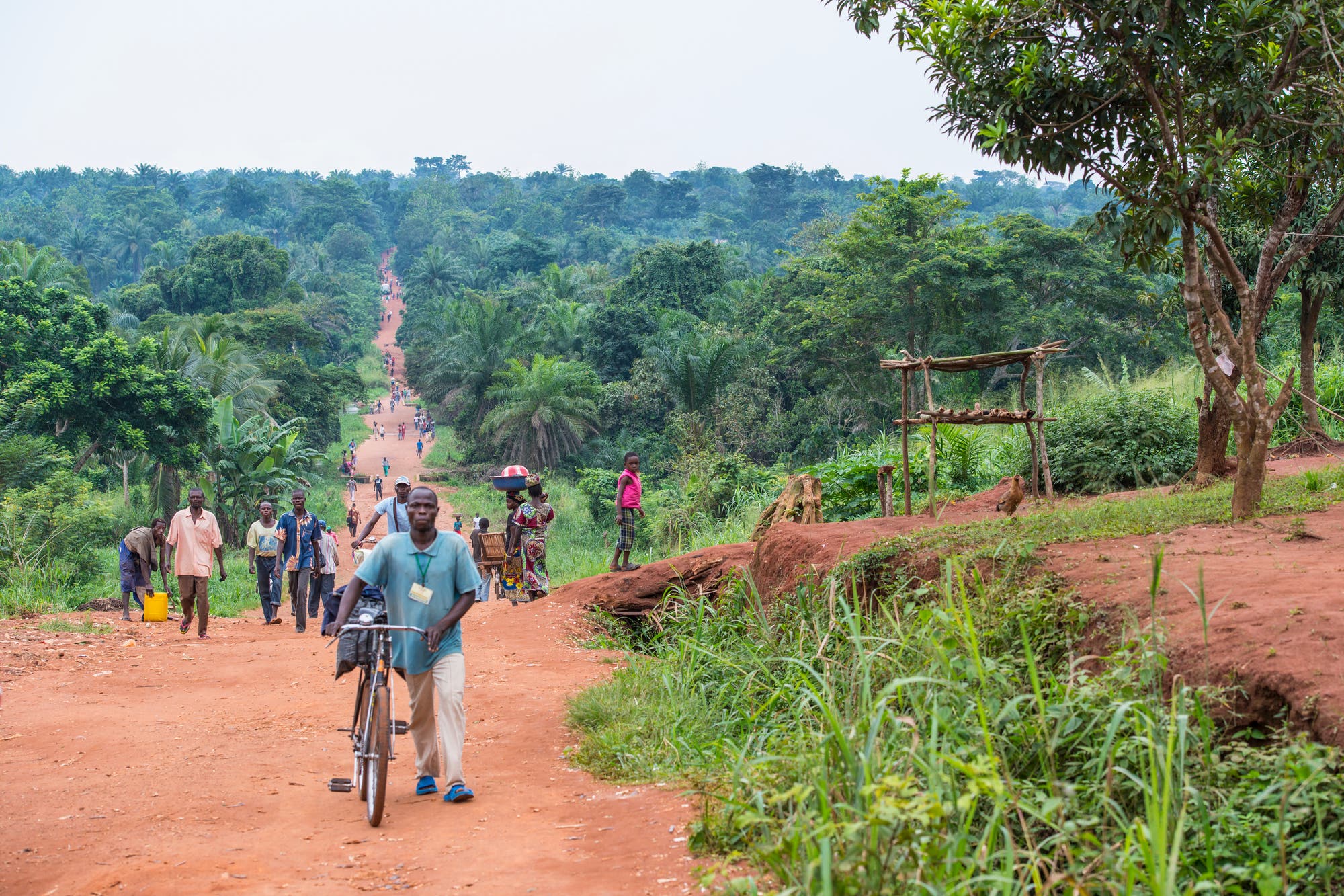 Landstraße in der DR Kongo