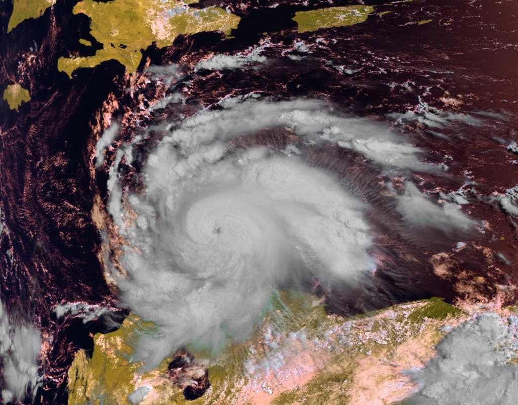 Hurrikan "Felix" auf seinem Weg durch die Karibik