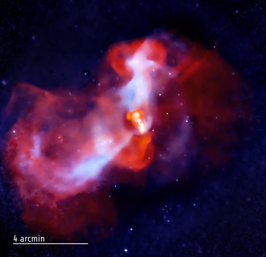 Die Galaxie Messier 87 im Röntgenlicht und Radiowellen