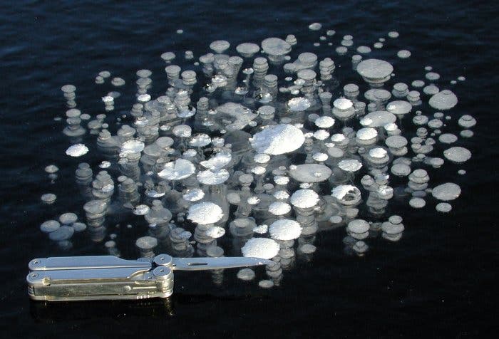 Methanblasen im Eis