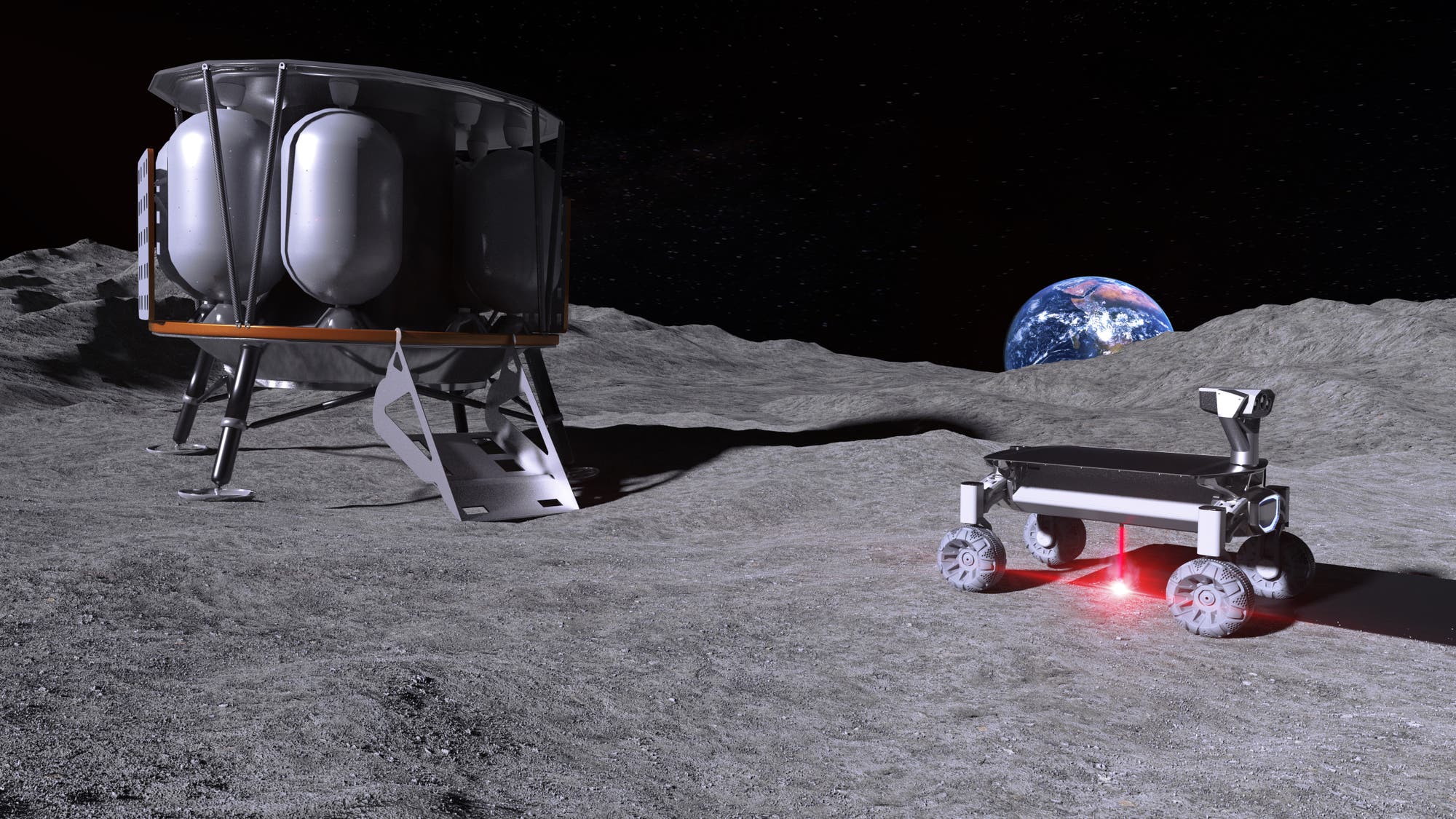 Eine Mondlandschaft mit einem Lander und einem Rover im Vordergrund. Der Lander hat eine runde Form mit mehreren Beinen und einer Rampe. Der Rover ist vierrädrig und mit einem Sensor ausgestattet, der einen roten Lichtstrahl auf den Boden projiziert. Im Hintergrund ist die Erde am Horizont sichtbar, umgeben von einem schwarzen Weltraum.