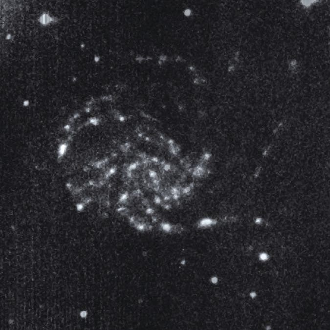 Die Spiralgalaxie Messier 101 im Ultravioletten, aufgenommen von der chinesischen Mondsonde Chang'e-3