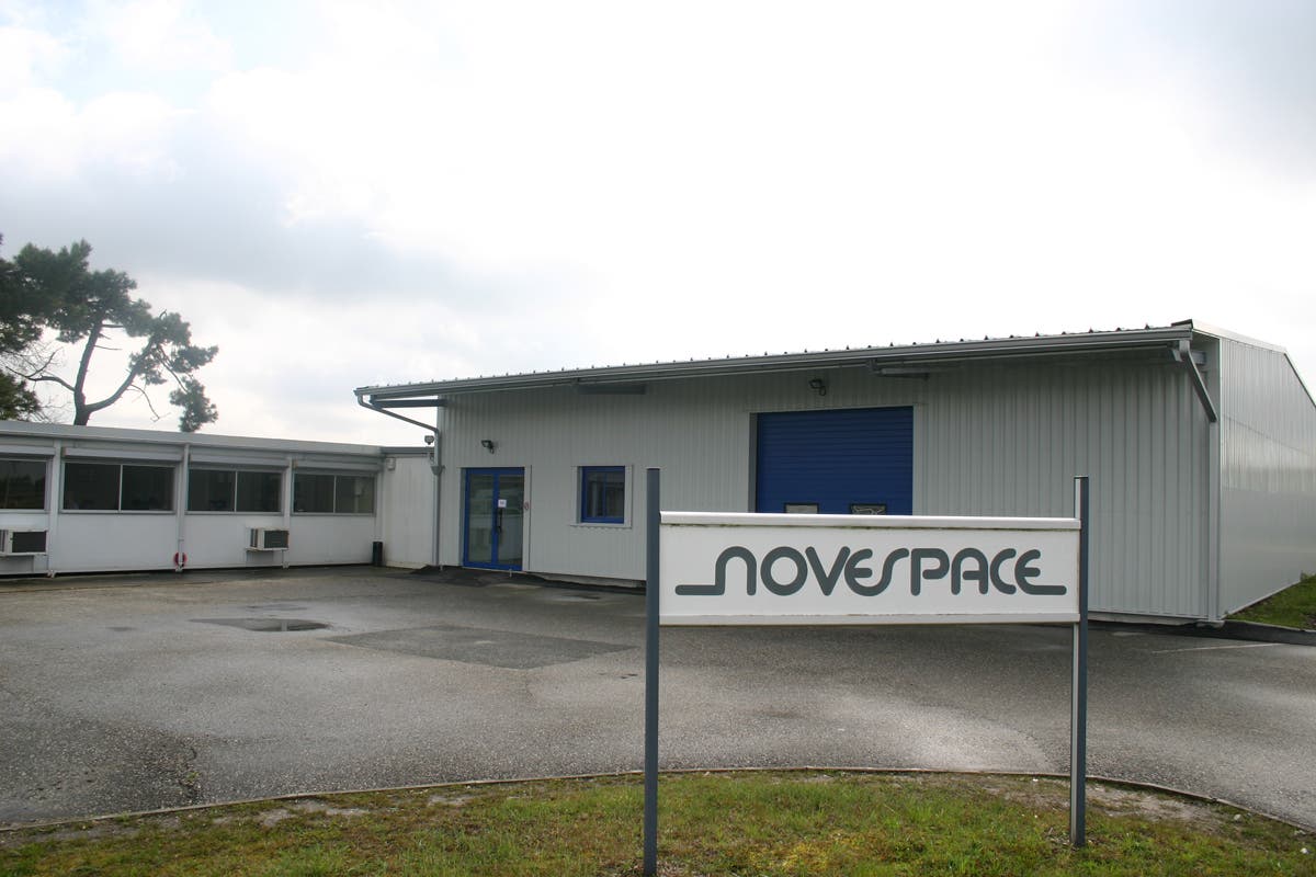 Experimentierhalle der Firma Novespace