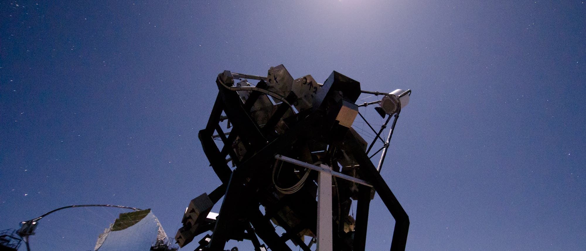 FACT, das "First G-APD Cherenkov Telescope"