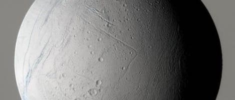 Der Eismond Enceladus