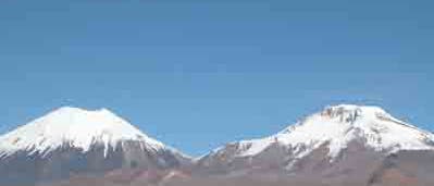 Vulkane in bolivianischen Anden