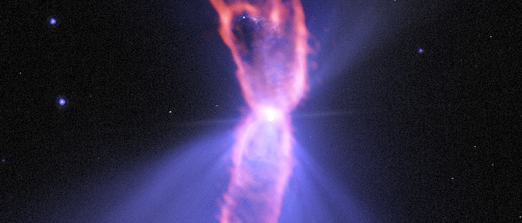 Der Bumerang-Nebel, Komposit aus einer Hubble-Aufnahme und Daten von ALMA