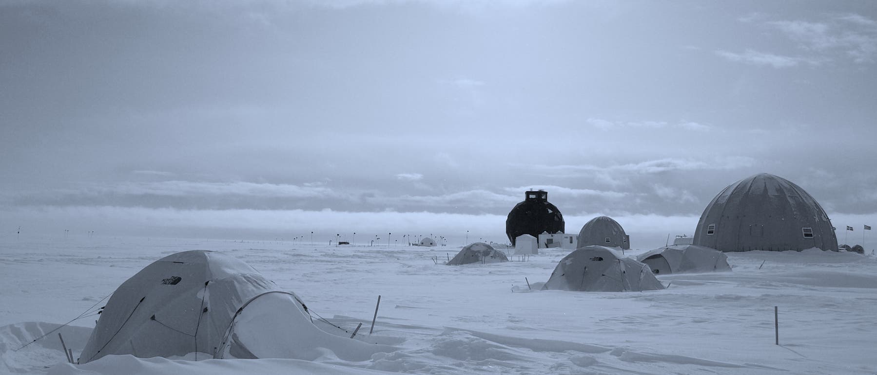 Forscher campieren auf Grönlands Eispanzer