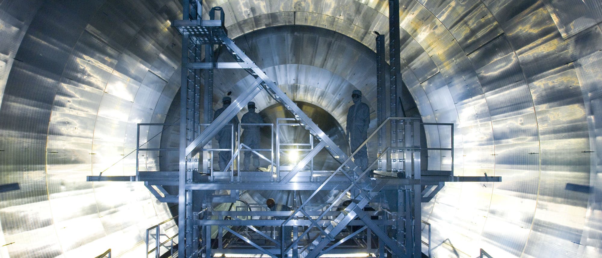 Blick in den Neutrino-Detektor KATRIN