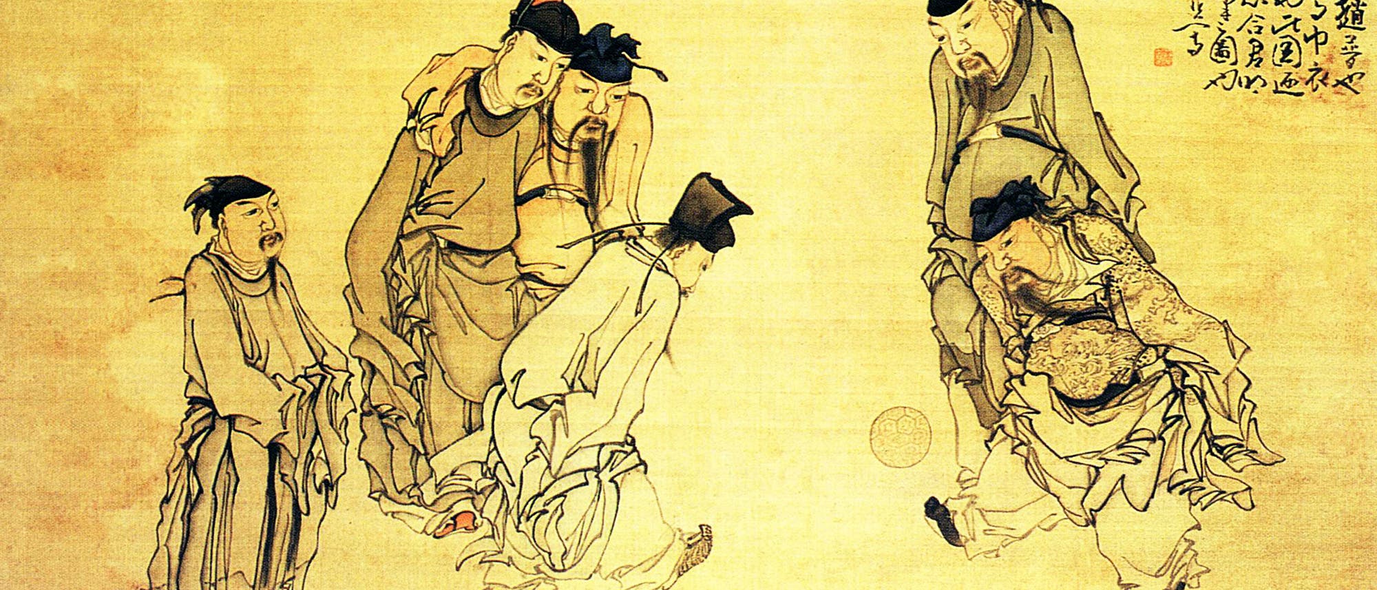 Eine traditionelle chinesische Malerei zeigt eine Gruppe von M&auml;nnern in historischen Gew&auml;ndern, die ein Ballspiel spielen. Die Figuren sind in dynamischen Posen dargestellt, die Bewegung und Interaktion betonen. Die Kleidung ist detailliert und flie&szlig;end, was den Eindruck von Bewegung verst&auml;rkt. Im Hintergrund sind chinesische Schriftzeichen zu sehen, die m&ouml;glicherweise den Kontext oder die Bedeutung der Szene erl&auml;utern. Die Farbpalette ist dezent, mit erdigen T&ouml;nen und feinen Linien, die den klassischen Stil der Kunst unterstreichen.