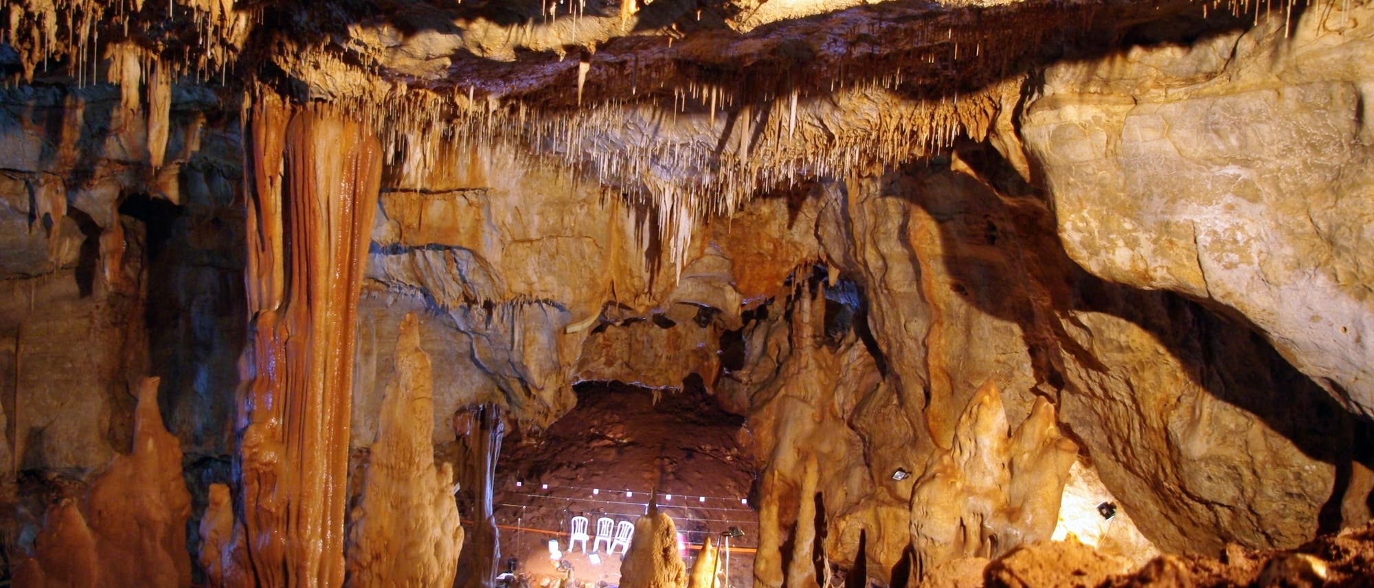 Manot-Höhle
