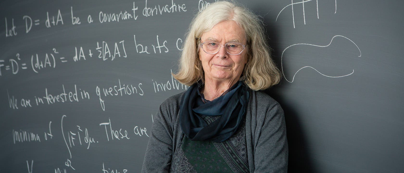 Karen Uhlenbecks Forschung prägte nicht nur die Mathematik, sie brachte auch große Fortschritte in der Physik.