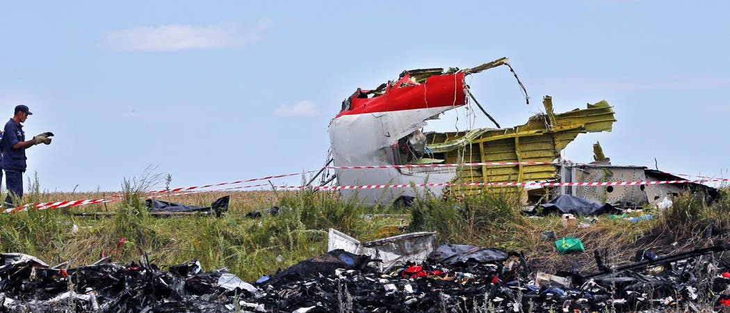 Wrackteil von MH17 an der Absturzstelle in der Ostukraine