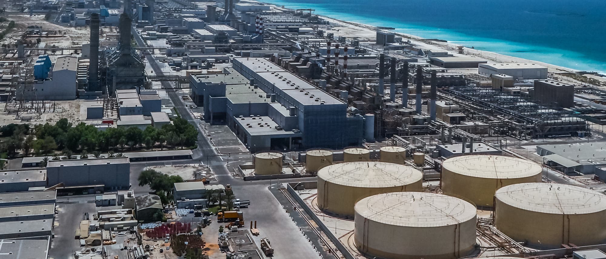 Komplex aus Kraftwerk und Entsalzungsanlage in Dubai