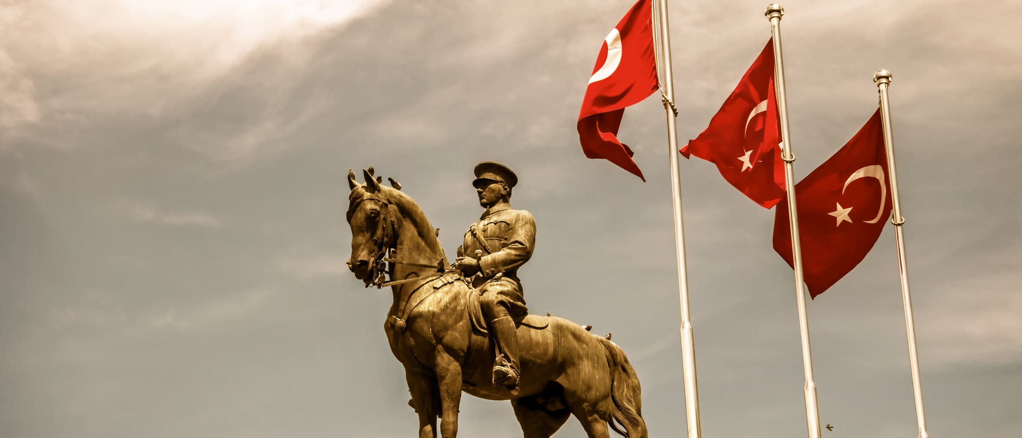 Statue von Mustafa Kemal Atatürk in Ulus, Ankara