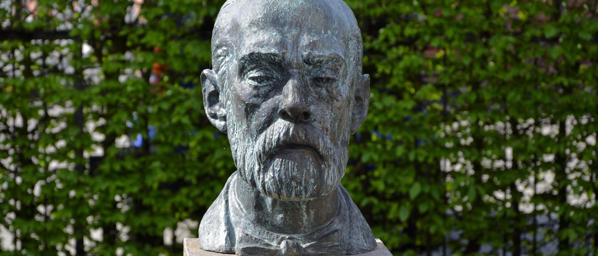 Eine Büste von Alfred Nobel, Chemiker, Erfinder und Stifter der Nobelpreise.
