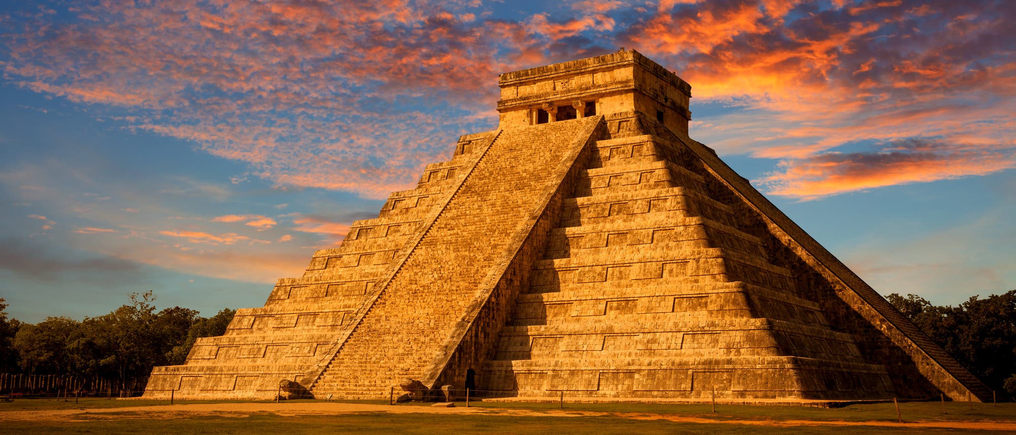 Kukulkan Pyramide in Chichen Itza