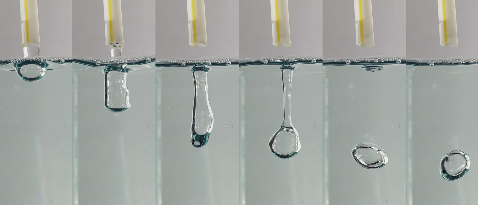 Eine Bildfolge zeigt die Erzeugung einer mit Flüssigkeit gefüllten Lufthülle
