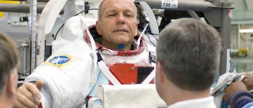 Hans Schlegel beim Astronautentraining