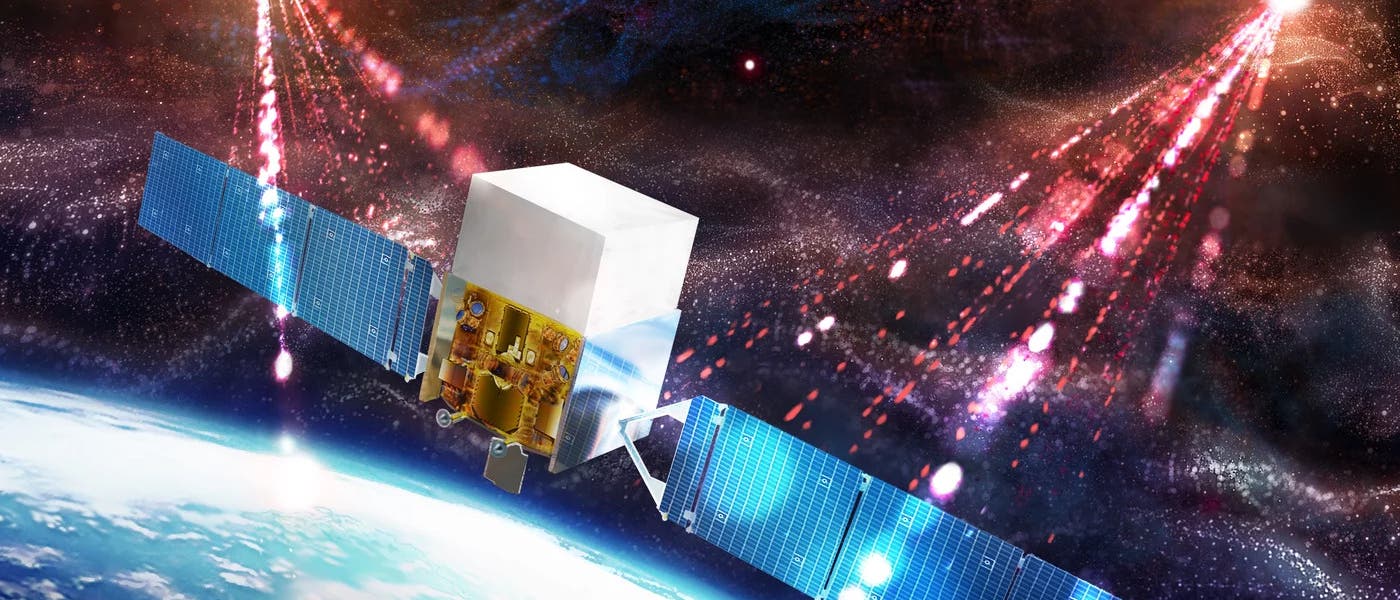 Auch im Gammastrahlenbereich können Forscherinnen und Forscher auf die Jagd nach dem niederfrequenten Gravitationswellenhintergrund gehen. Wie praktisch, dass sich ein Weltraumteleskop für Gammastrahlen seit mehreren Jahren in einer Erdumlaufbahn befindet. 