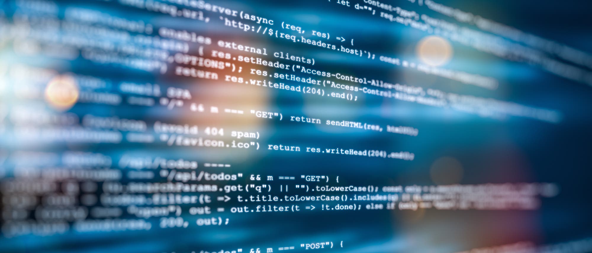 Ein Bildschirmfoto zeigt Codezeilen in einer Entwicklungsumgebung. Der Code enth&auml;lt HTTP-Anfragen und Funktionen zur Verarbeitung von Headern und URLs. Die Syntax deutet auf eine serverseitige Programmiersprache hin. Der Hintergrund ist unscharf, was den Fokus auf den Code legt. Schl&uuml;sselw&ouml;rter: Code, HTTP-Anfragen, Entwicklungsumgebung, Programmierung.