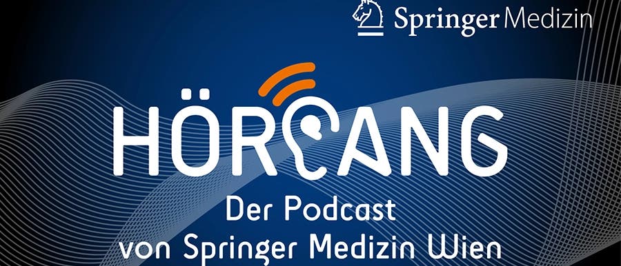 Das Bild zeigt das Logo des Podcasts »Hörgang« von Springer Medizin Wien. Der Hintergrund ist dunkelblau mit weißen, wellenförmigen Linien. Der Schriftzug »Hörgang« ist in großen, weißen Buchstaben dargestellt, wobei das »G« als Ohr mit orangefarbenen Schallwellen gestaltet ist. Oben rechts befindet sich das Springer-Logo mit dem Text »Springer Medizin«. Darunter steht in kleineren Buchstaben »Der Podcast von Springer Medizin Wien«. Das Bild zeigt das Logo des Podcasts »Hörgang« von Springer Medizin Wien. Der Hintergrund ist dunkelblau mit weißen, wellenförmigen Linien. Der Schriftzug »Hörgang« ist in großen, weißen Buchstaben dargestellt, wobei das »G« als Ohr mit orangefarbenen Schallwellen gestaltet ist. Oben rechts befindet sich das Springer-Logo mit dem Text »Springer Medizin«. Darunter steht in kleineren Buchstaben »Der Podcast von Springer Medizin Wien«.