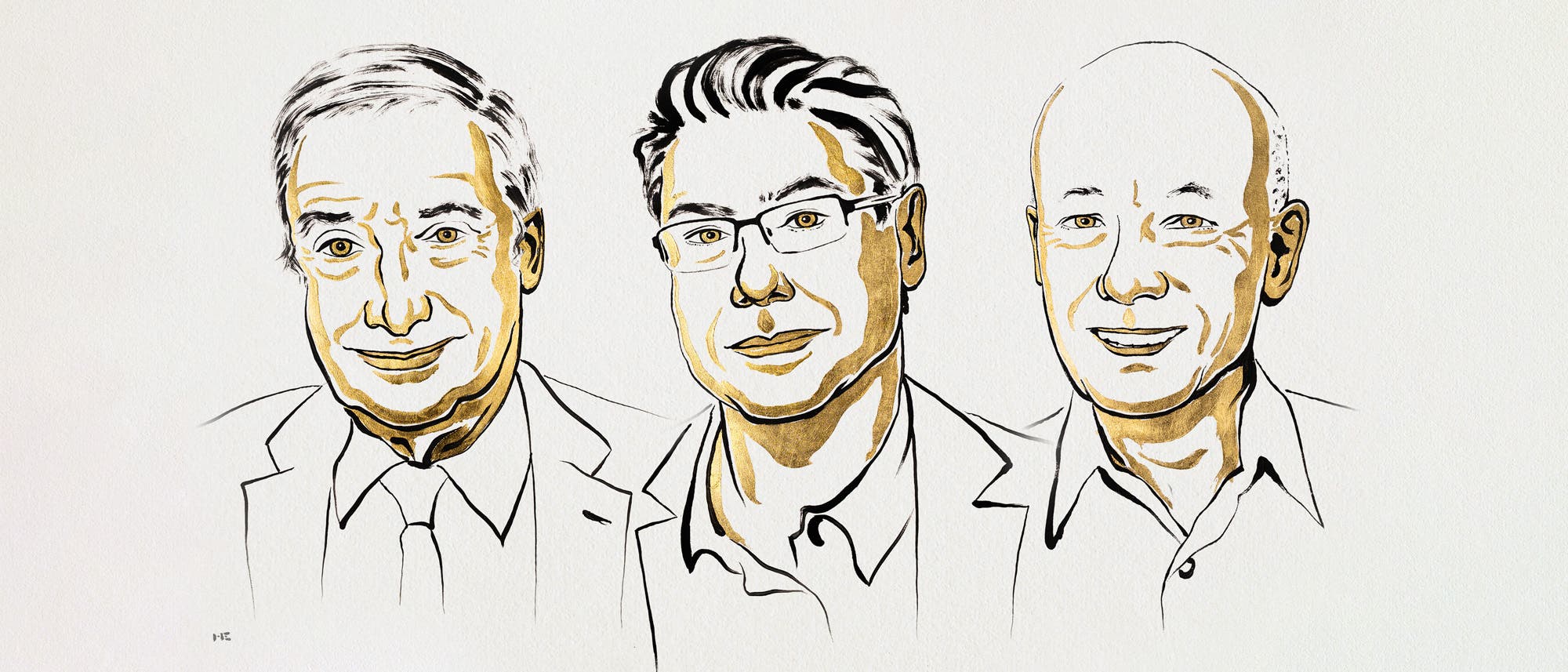 Eine künstlerische Illustration von drei Personen in Anzügen, die nebeneinander dargestellt sind. Die Zeichnung verwendet schwarze und goldene Linien, um die Gesichtszüge und Kleidung zu betonen. Die Personen blicken freundlich nach vorne. Der Hintergrund ist schlicht und weiß, wodurch die Figuren im Vordergrund hervorgehoben werden. Eine künstlerische Illustration von drei Personen in Anzügen, die nebeneinander dargestellt sind. Die Zeichnung verwendet schwarze und goldene Linien, um die Gesichtszüge und Kleidung zu betonen. Die Personen blicken freundlich nach vorne. Der Hintergrund ist schlicht und weiß, wodurch die Figuren im Vordergrund hervorgehoben werden.
