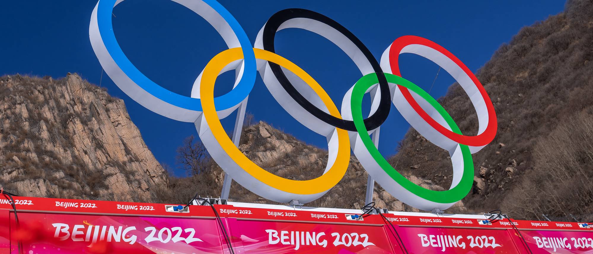 Olympische Ringe im alpinen Skizentrum in Yanqing