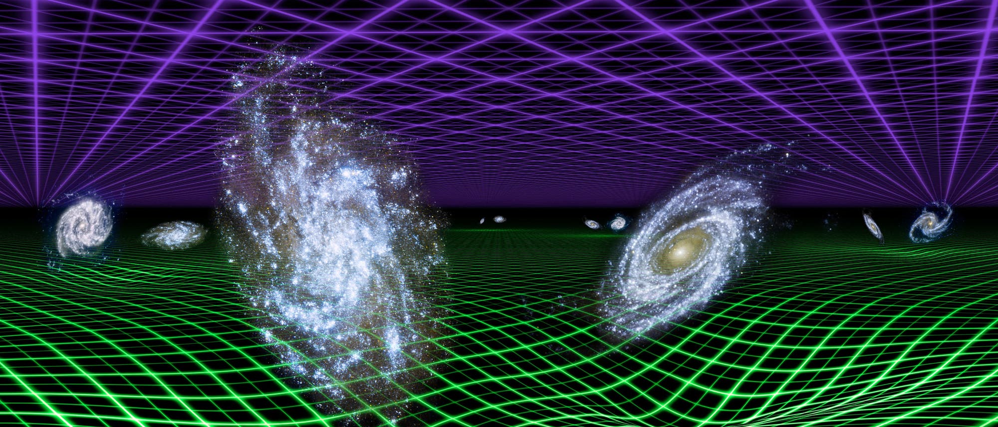 Eine künstlerische Darstellung von Galaxien, die auf einem verzerrten grünen Gitter schweben, das die Raumzeit symbolisiert. Im Hintergrund ist ein violettes Gitter zu sehen, das den Weltraum darstellt. Die Galaxien sind spiralförmig und leuchten in verschiedenen Farben. Dieses Bild veranschaulicht das Konzept der Raumkrümmung in der Relativitätstheorie.