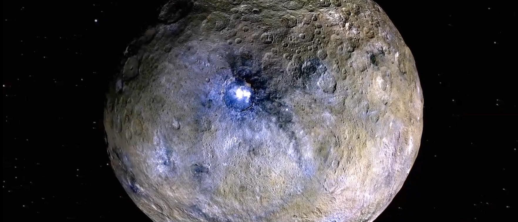 Ceres, eine ungewöhnliche Wasserwelt, mit dem Krater Occator