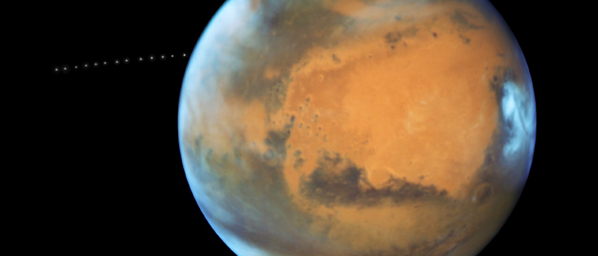 Mars mit Mond Phobos (HST-Aufnahme)