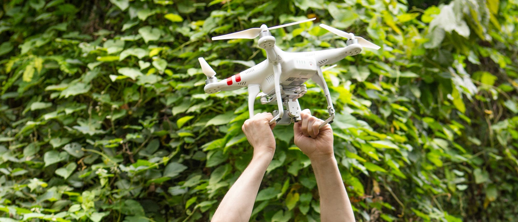 Drohne bein Feldversuch in Grenada