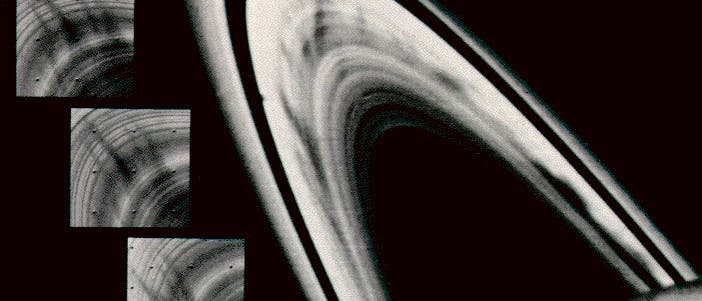 Die mysteriösen dunklen Speichen im Saturnring