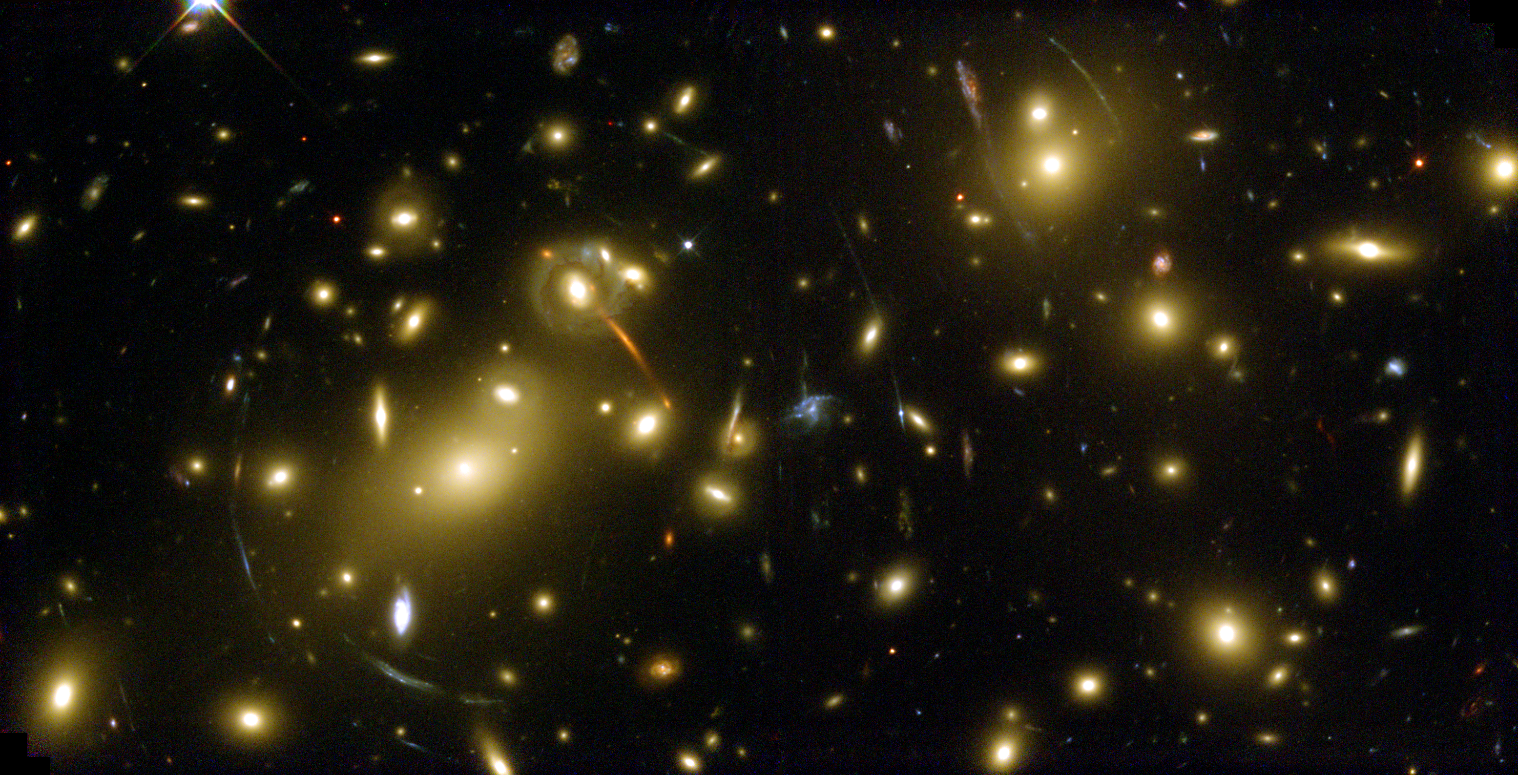 Galaxiehaufen Abell 2218