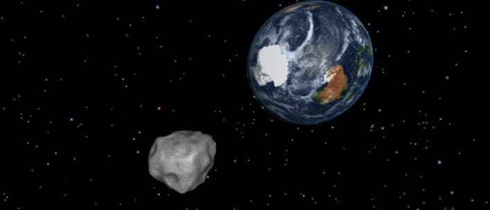 Asteroid 2012 DA14 bei seinem dichten Erdvorbeiflug