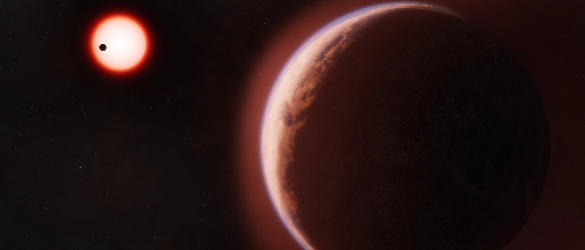 Darstellung eines Exoplaneten im Weltraum, der von einem roten Stern beleuchtet wird. Der Planet zeigt eine teilweise beleuchtete Oberfläche mit rötlichen und braunen Tönen. Im Hintergrund ist ein heller, leuchtender Stern zu sehen, vor dem ein kleinerer, dunklerer Himmelskörper vorbeizieht. Die Szene vermittelt den Eindruck von Tiefe und Weite des Universums. Darstellung eines Exoplaneten im Weltraum, der von einem roten Stern beleuchtet wird. Der Planet zeigt eine teilweise beleuchtete Oberfläche mit rötlichen und braunen Tönen. Im Hintergrund ist ein heller, leuchtender Stern zu sehen, vor dem ein kleinerer, dunklerer Himmelskörper vorbeizieht. Die Szene vermittelt den Eindruck von Tiefe und Weite des Universums.