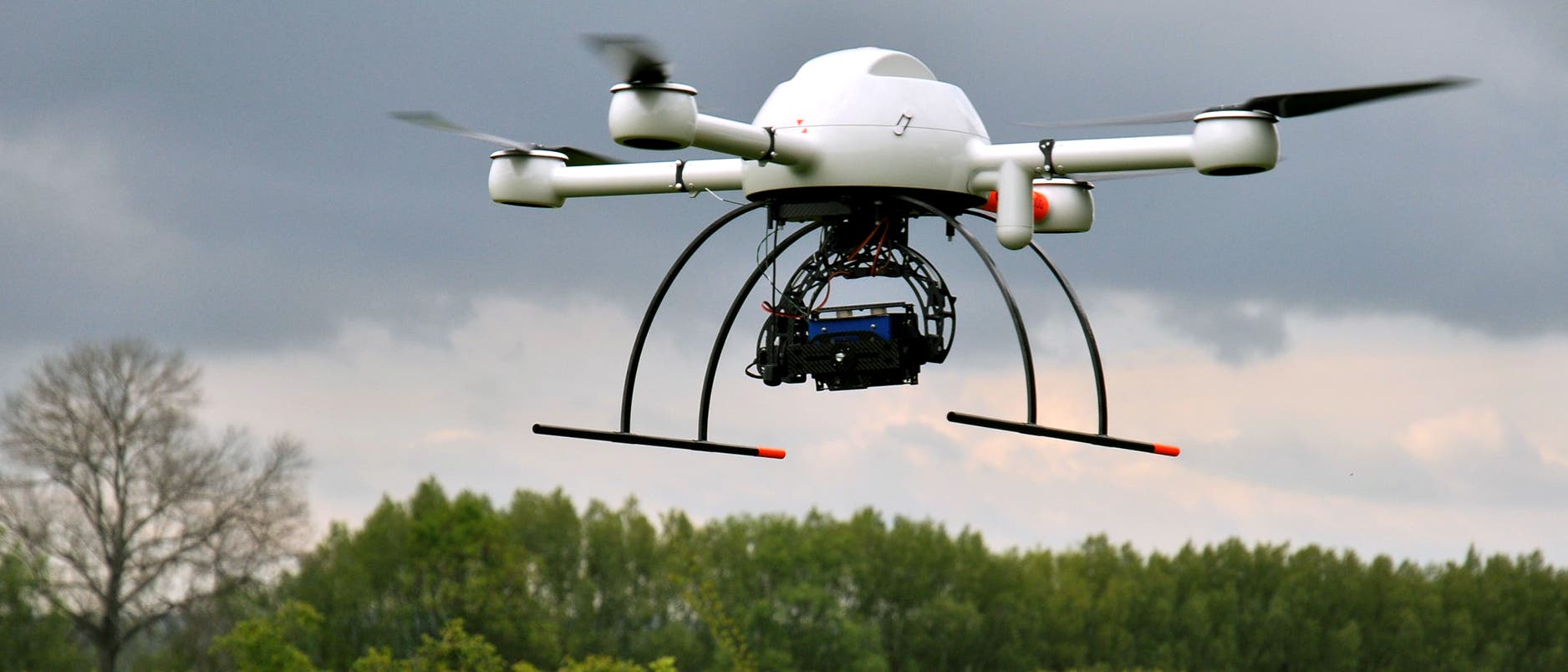 Drohne mit Multispektralkamera