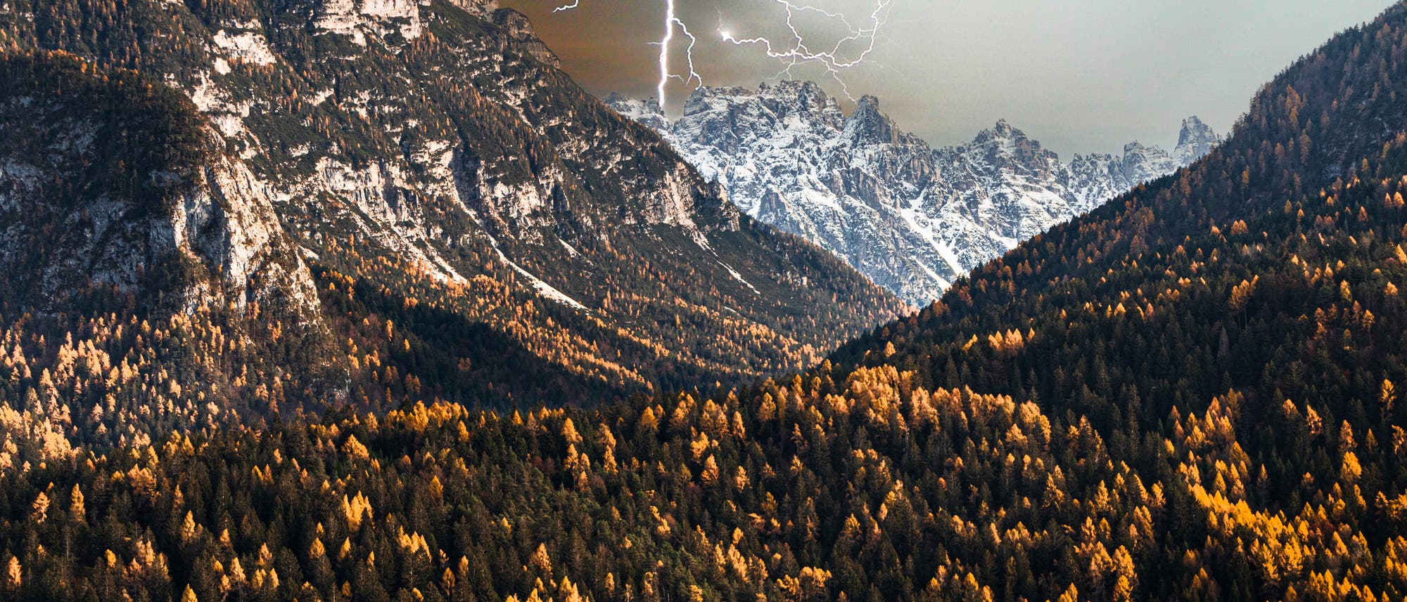 Blitze über den Dolomiten Blitze über den Dolomiten