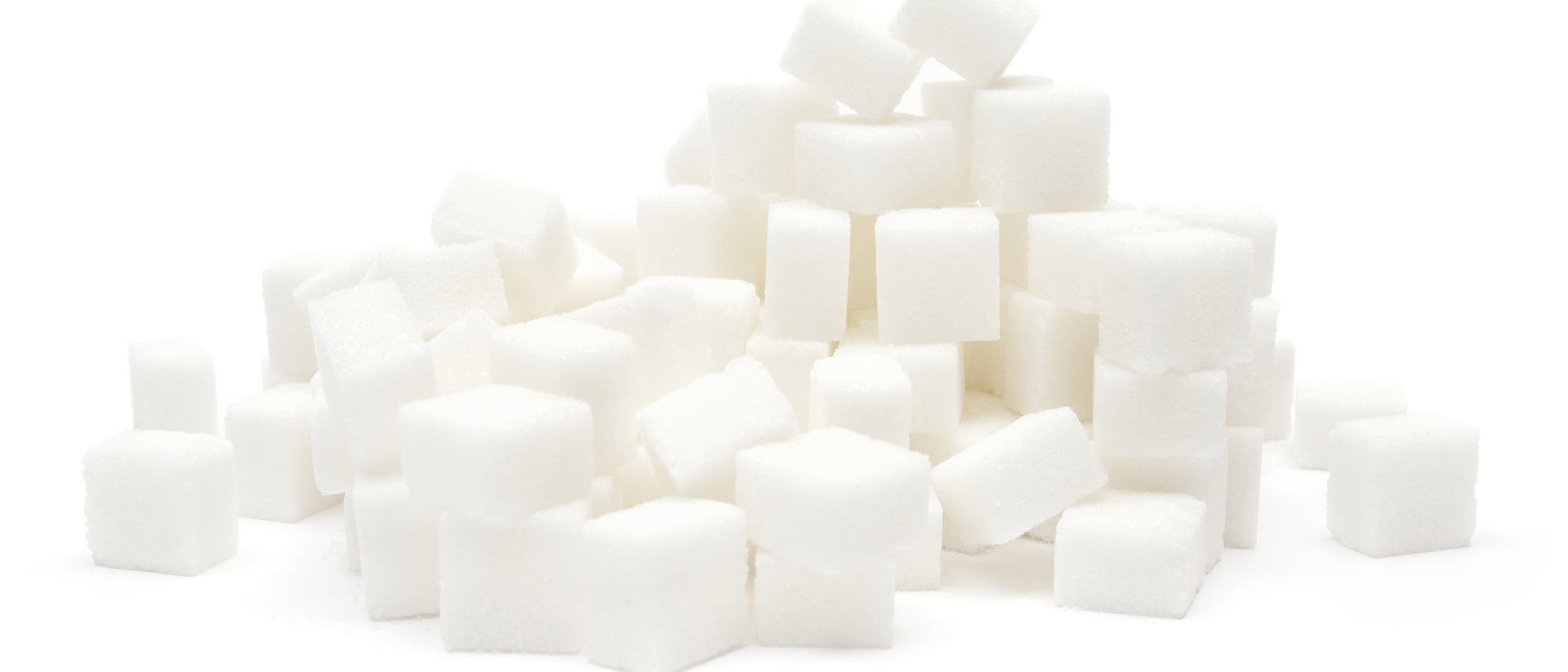 Ein Berg von weißen Zuckerwürfeln