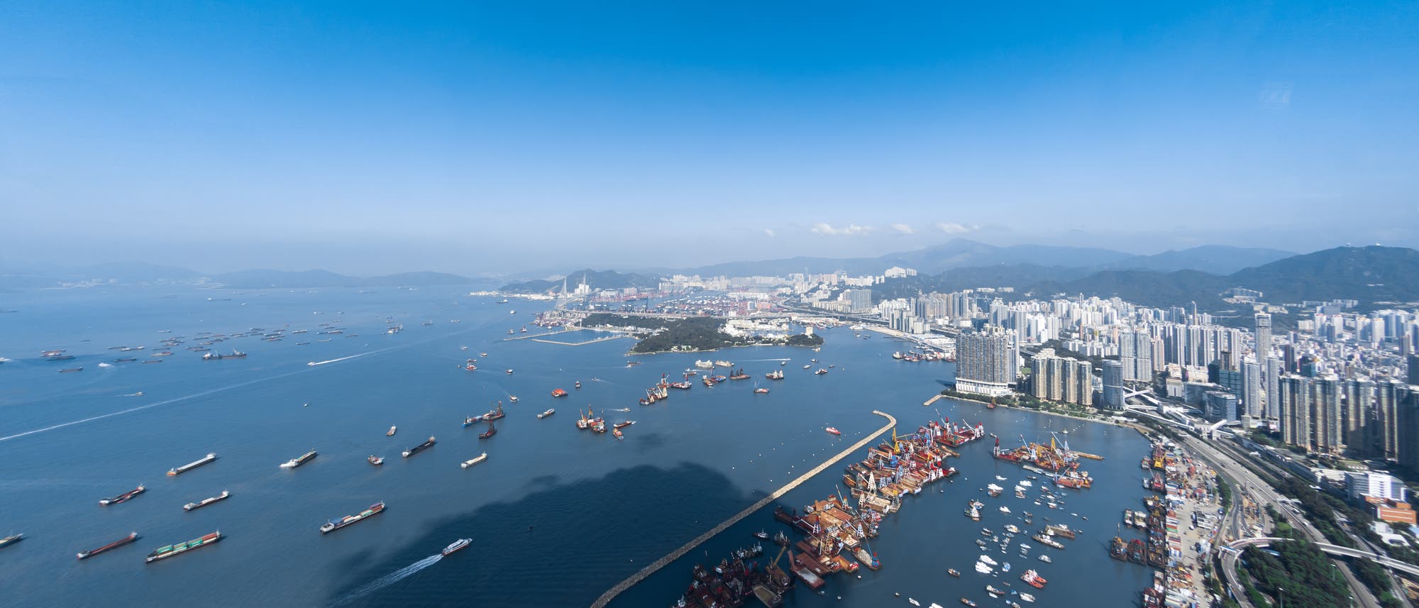 Blick über die Küste von Hongkong