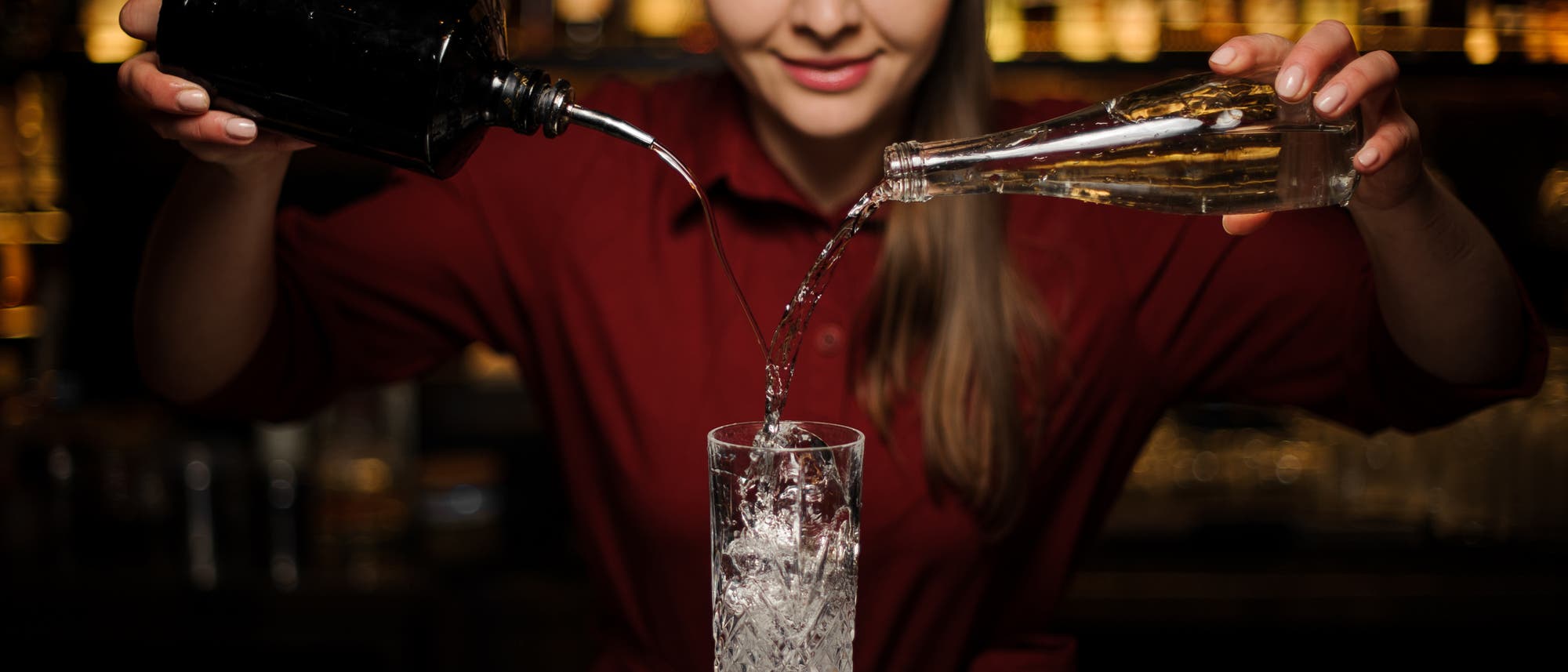 Auch Gin lässt sich passabel imitieren, besonders als Zutat für einen alkoholfreien Gin-Cocktail.