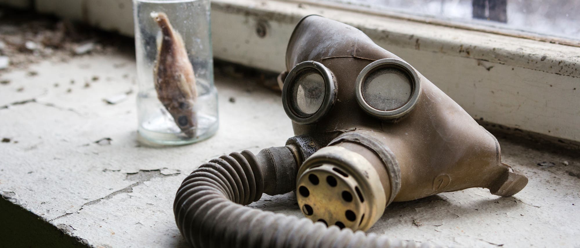 Schutzmaske im Sperrgebiet um Tschernobyl